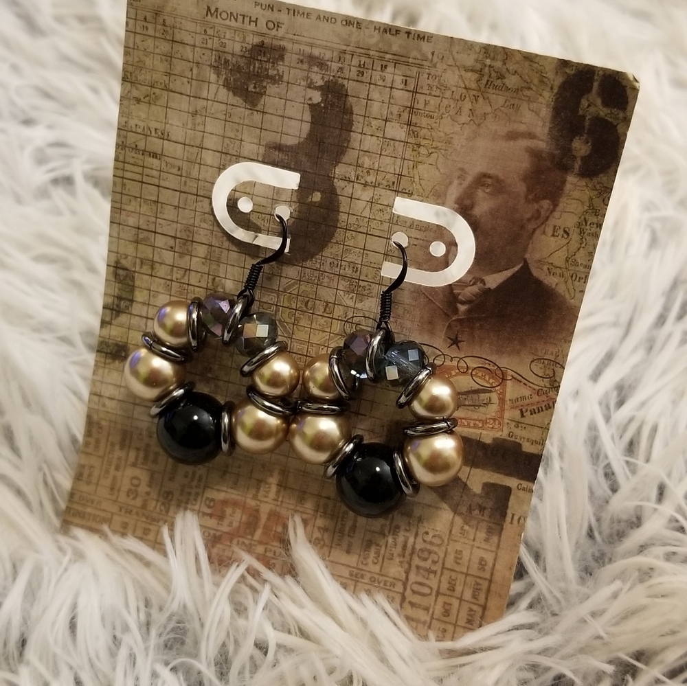 Black Golden Pearl Hoop Earrings